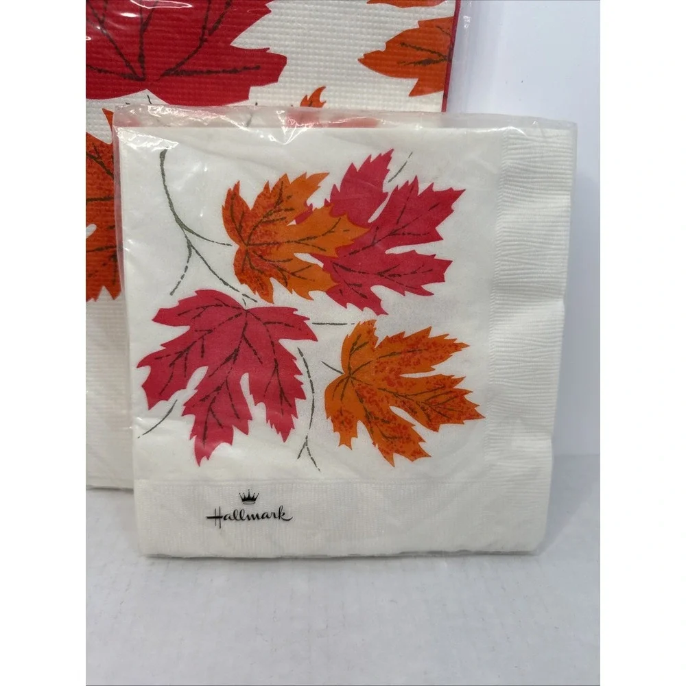 VTG Hallmark Paper Autumn Leaves Table Cover And Napkins 60's Thanksgiving